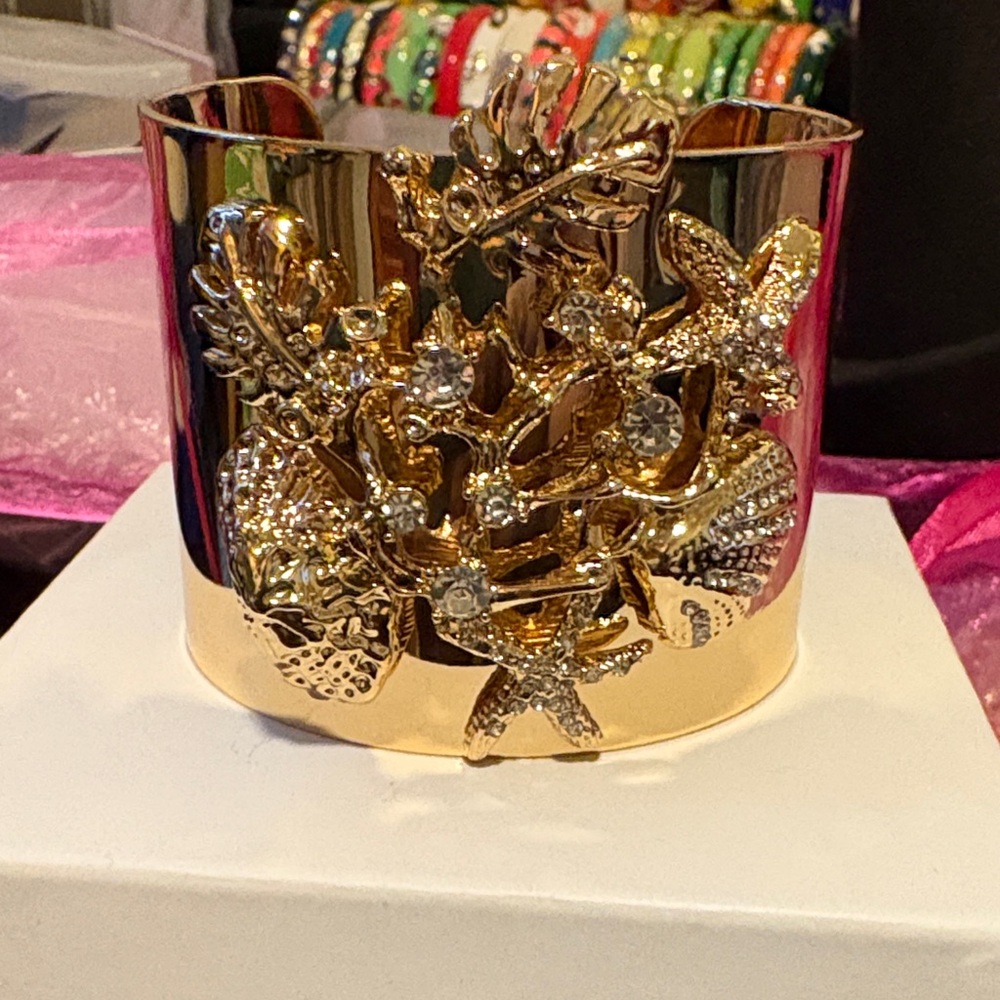 Lilly Pulitzer Gold Cuff Bracelet with Sea Life Design - Picture 4 of 4
